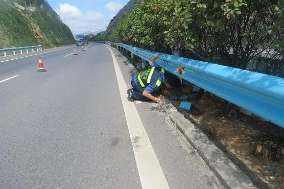 江门高速路波形护栏