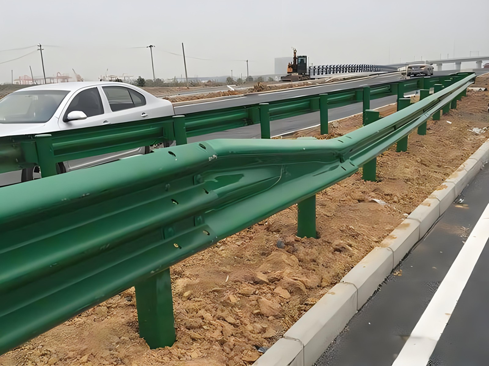 江门高速波形护栏板日常维护方案确保道路安全新举措